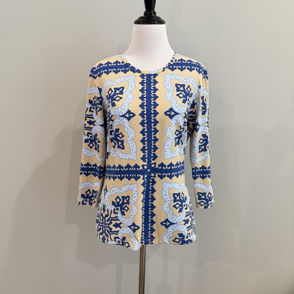 J. McLaughlin Catalina Cloth Top Women’s Size M Tan Blue Print Stretch Shirt - Picture 4 of 11
